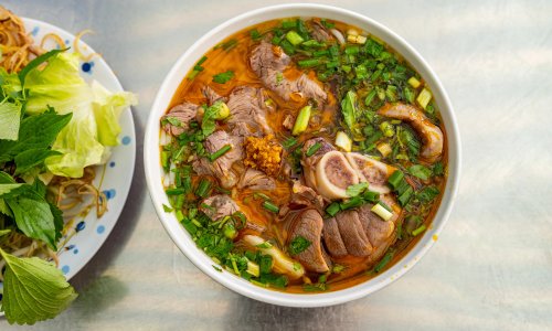 Wietnam - smaki Wietnamu, co zjeść w Wietnamie blog (6) Bun Bo Hue.jpg